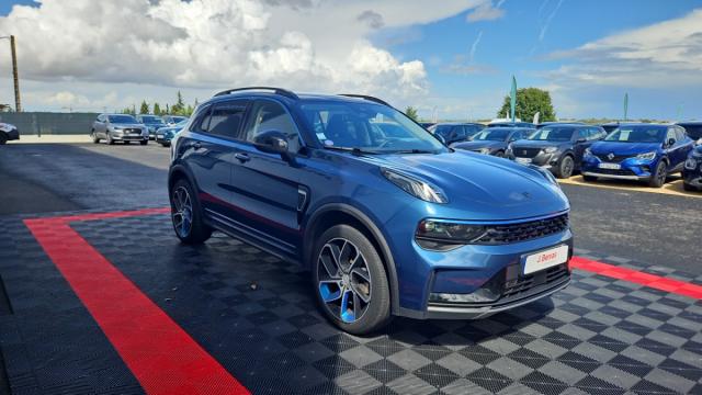 Lynk & Co 01 image 2