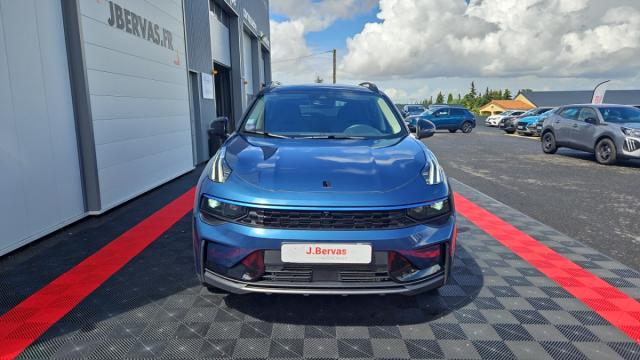 Lynk & Co 01 image 1