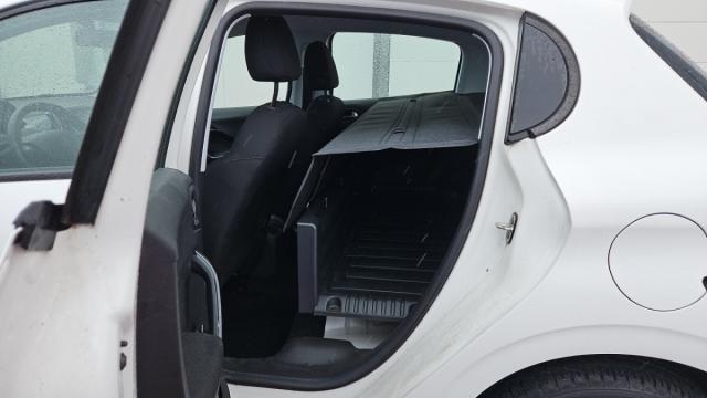 Peugeot 208 Affaire image 3