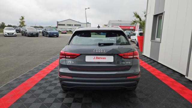 Audi Q3 image 1