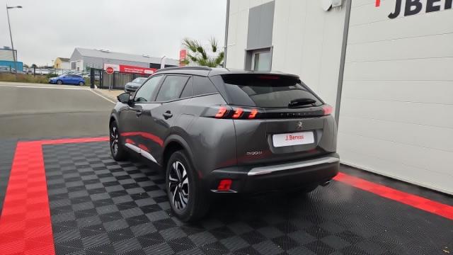 Peugeot 2008 image 9