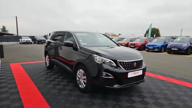 Peugeot 5008 image 1