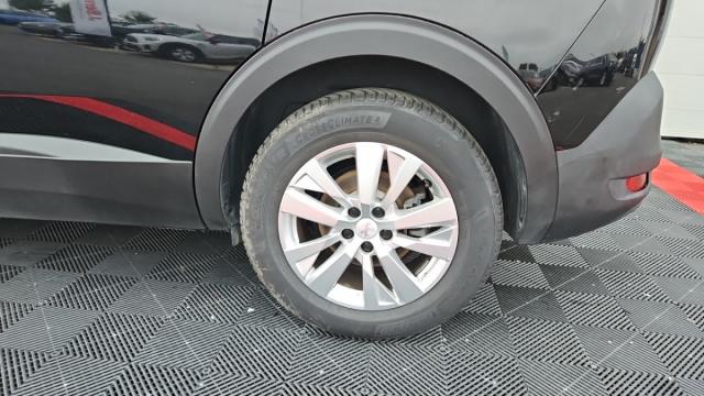 Peugeot 5008 image 9