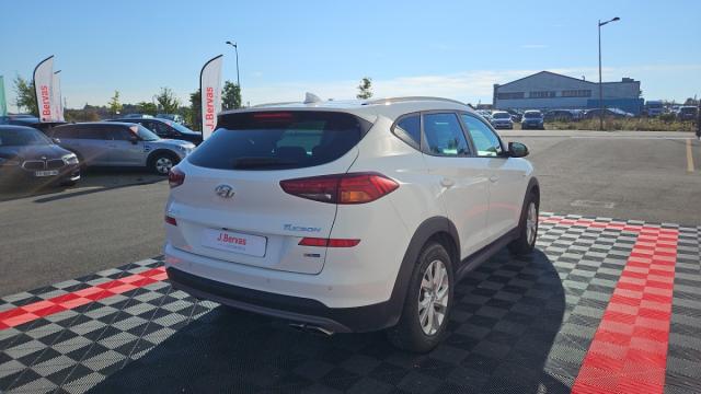 Hyundai Tucson image 8