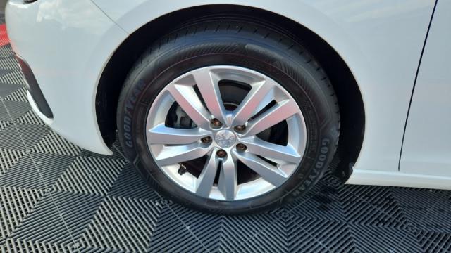 Peugeot 308 image 3