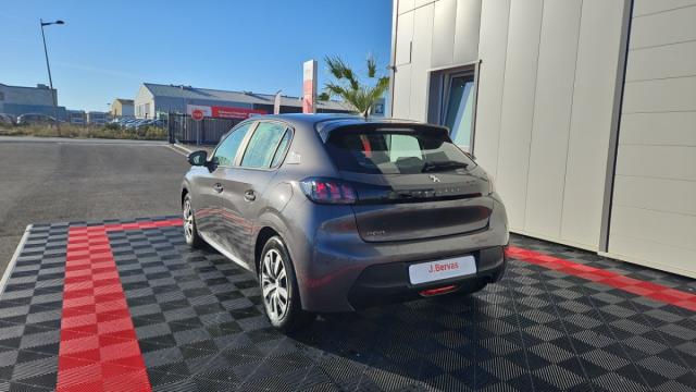Peugeot 208 image 2