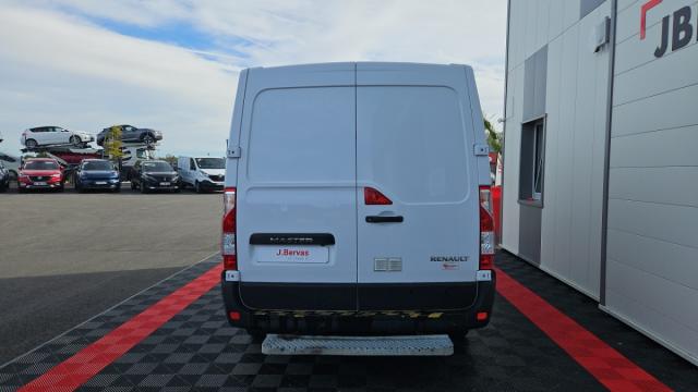 Renault Master image 7