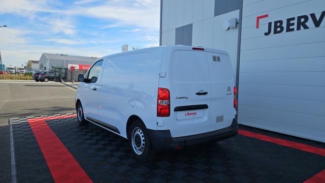 Citroen Jumpy image 8