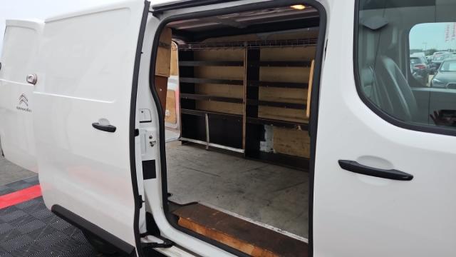 Citroen Jumpy image 1