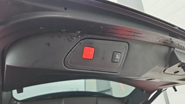 Peugeot 3008 image 4