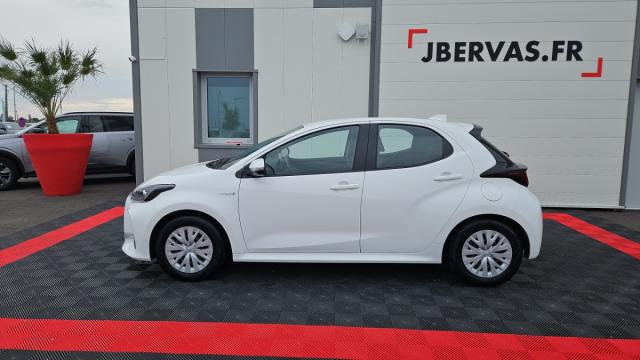 Toyota Yaris image 2