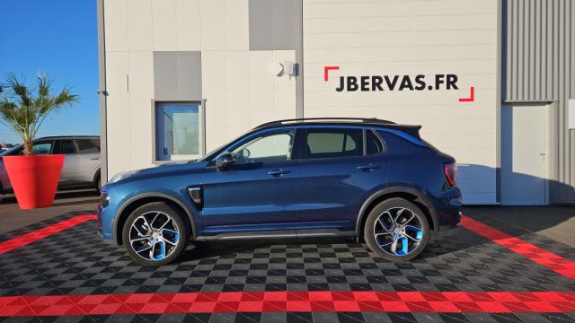 Lynk & Co 01 image 9