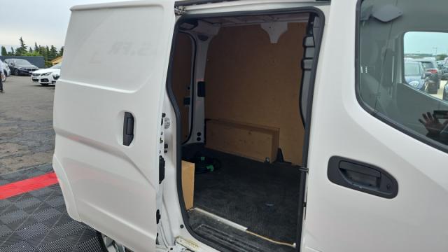 Nissan E-Nv200 image 3