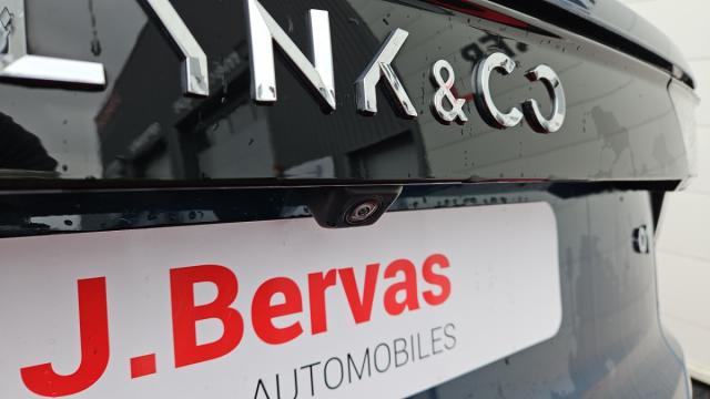 Lynk & Co 01 image 8