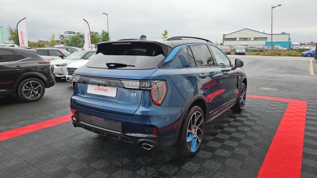 Lynk & Co 01 image 4