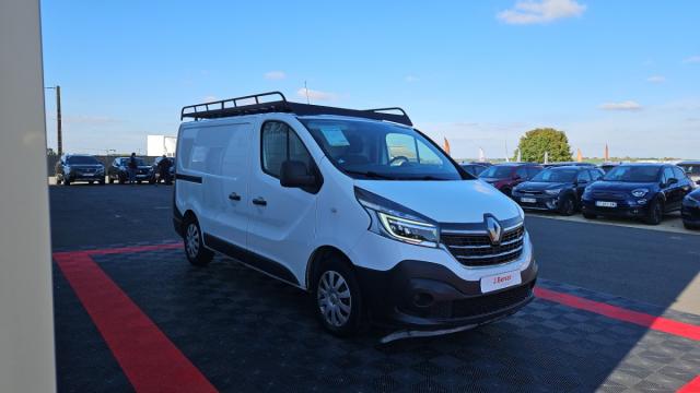 Renault Trafic image 8