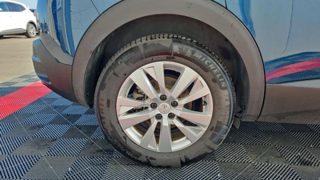 Peugeot 3008 image 9