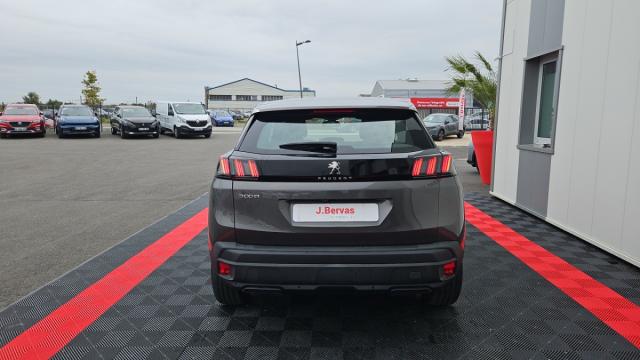Peugeot 3008 image 8