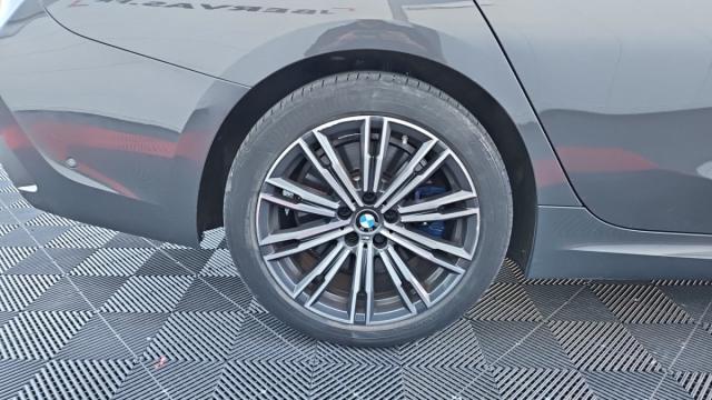 Bmw Série 3 image 3