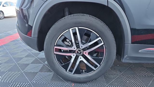 Mercedes Benz Gla image 8