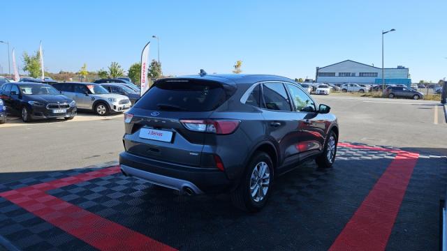 Ford Kuga image 2