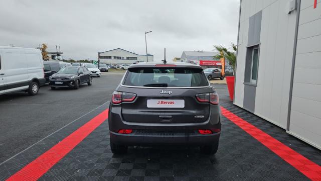 Jeep Compass image 1