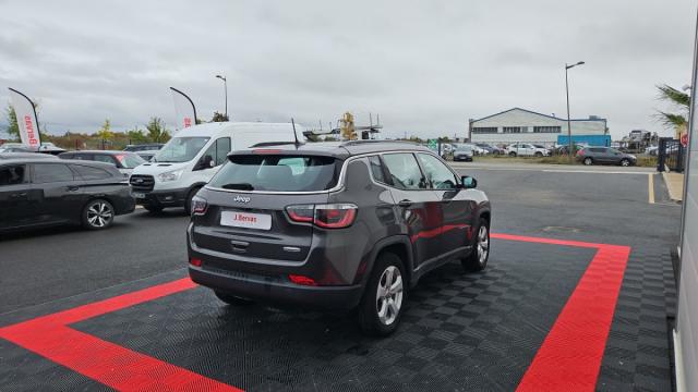 Jeep Compass image 6