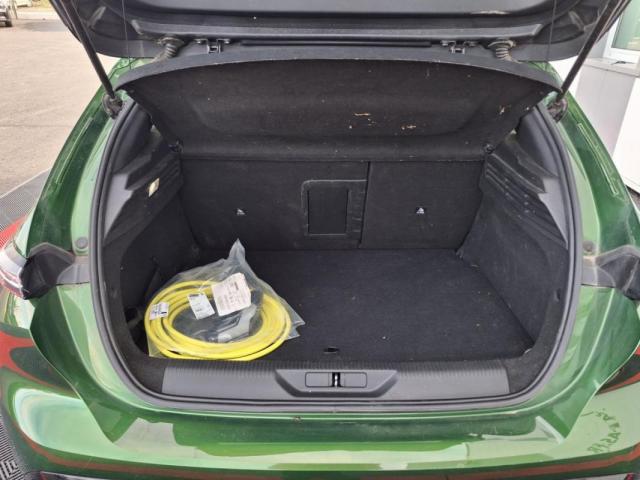 Peugeot 308 image 9