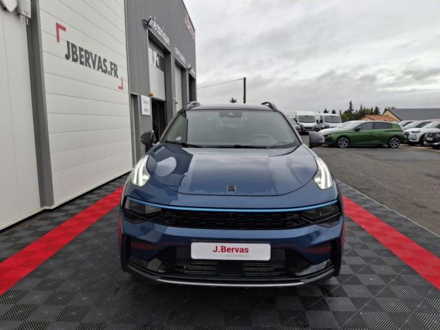 Lynk & Co 01 image 4