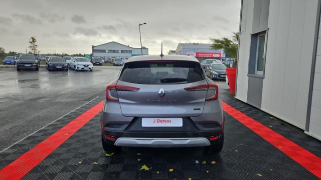 Renault Captur image 6