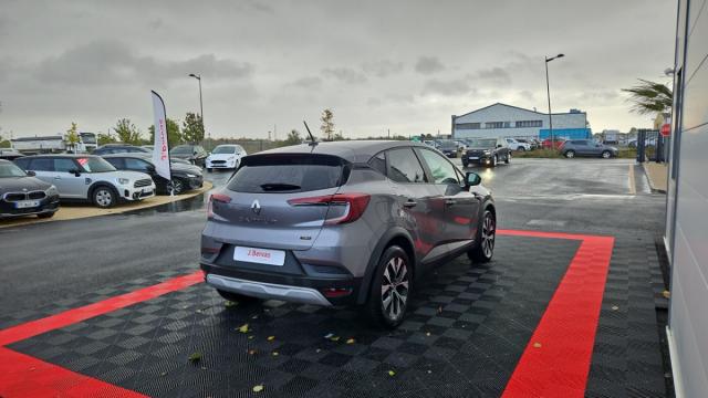 Renault Captur image 8