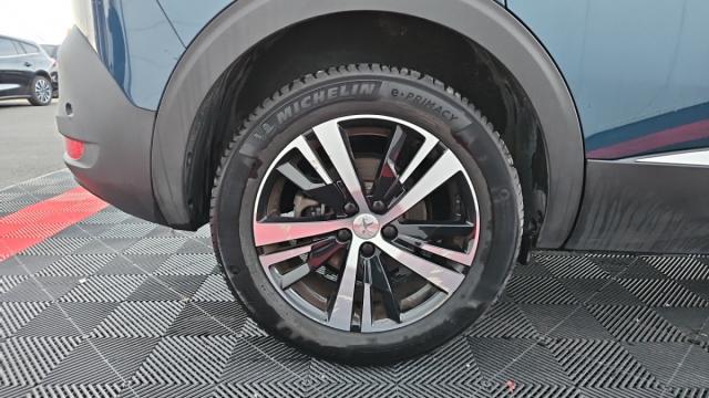 Peugeot 5008 image 4