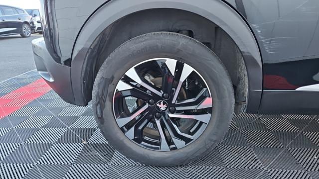 Peugeot 2008 image 4