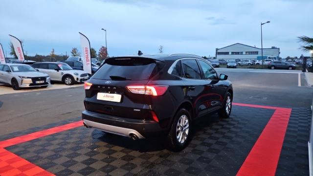 Ford Kuga image 9