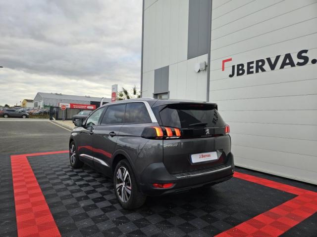 Peugeot 5008 image 7
