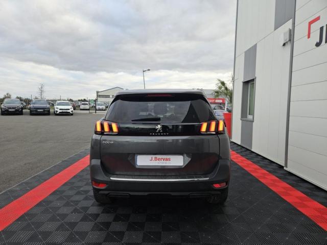 Peugeot 5008 image 5