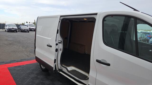 Renault Trafic image 4