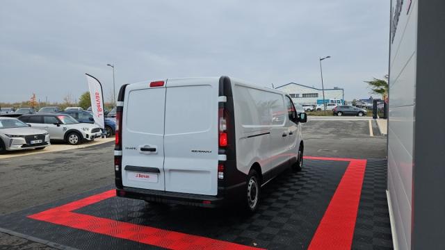Renault Trafic image 3