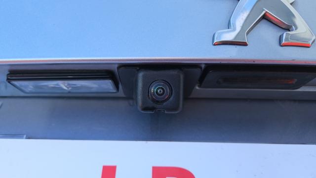 Peugeot 2008 image 1