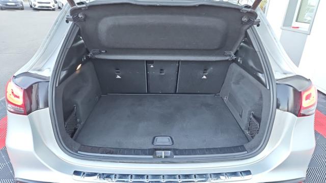 Mercedes Benz Gla image 4