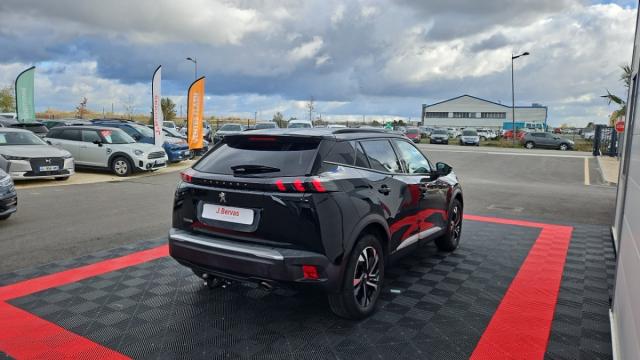 Peugeot 2008 image 4