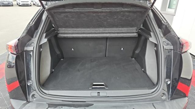 Peugeot 2008 image 2