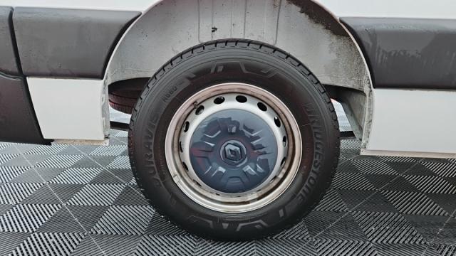 Renault Master image 3