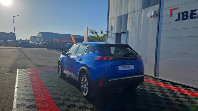 Peugeot 2008 image 8