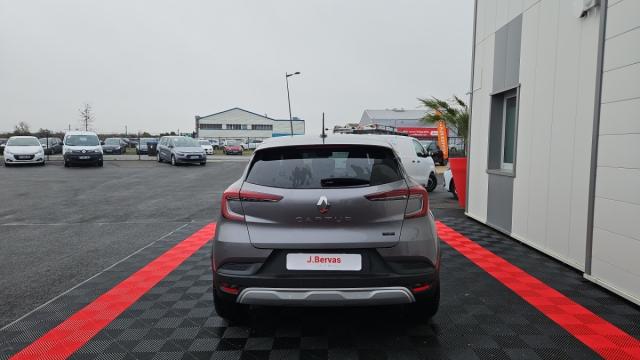Renault Captur image 3