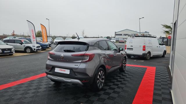 Renault Captur image 8