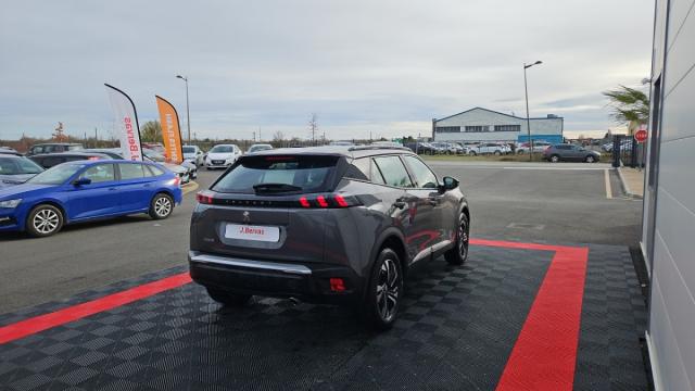 Peugeot 2008 image 8