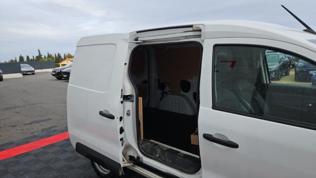 Renault Express Van image 1