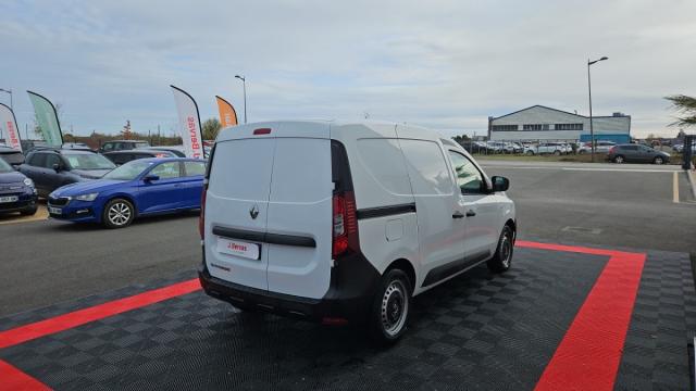 Renault Express Van image 9