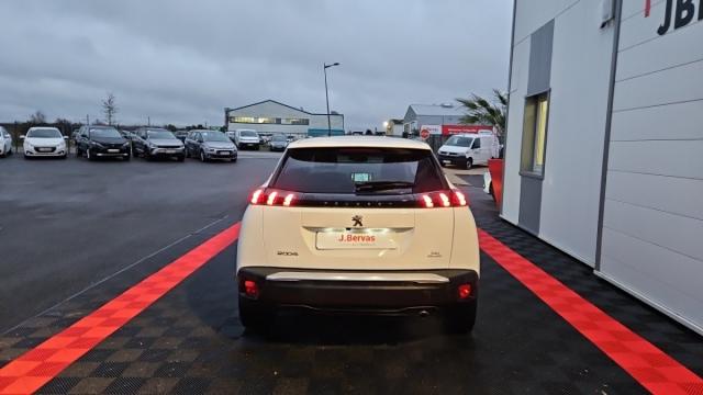 Peugeot 2008 image 5